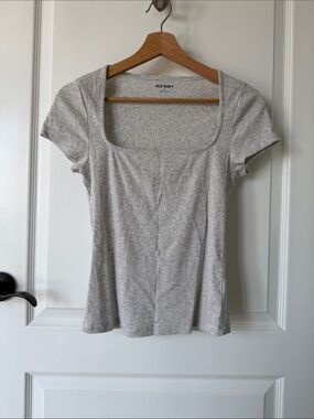 Old Navy Gray Scoop Neck Short-Sleeve Tee